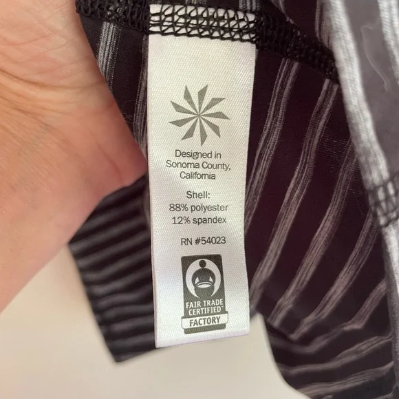 Athleta Chi high neck Racerback black grey tank top Size Small - Picture 4 of 5